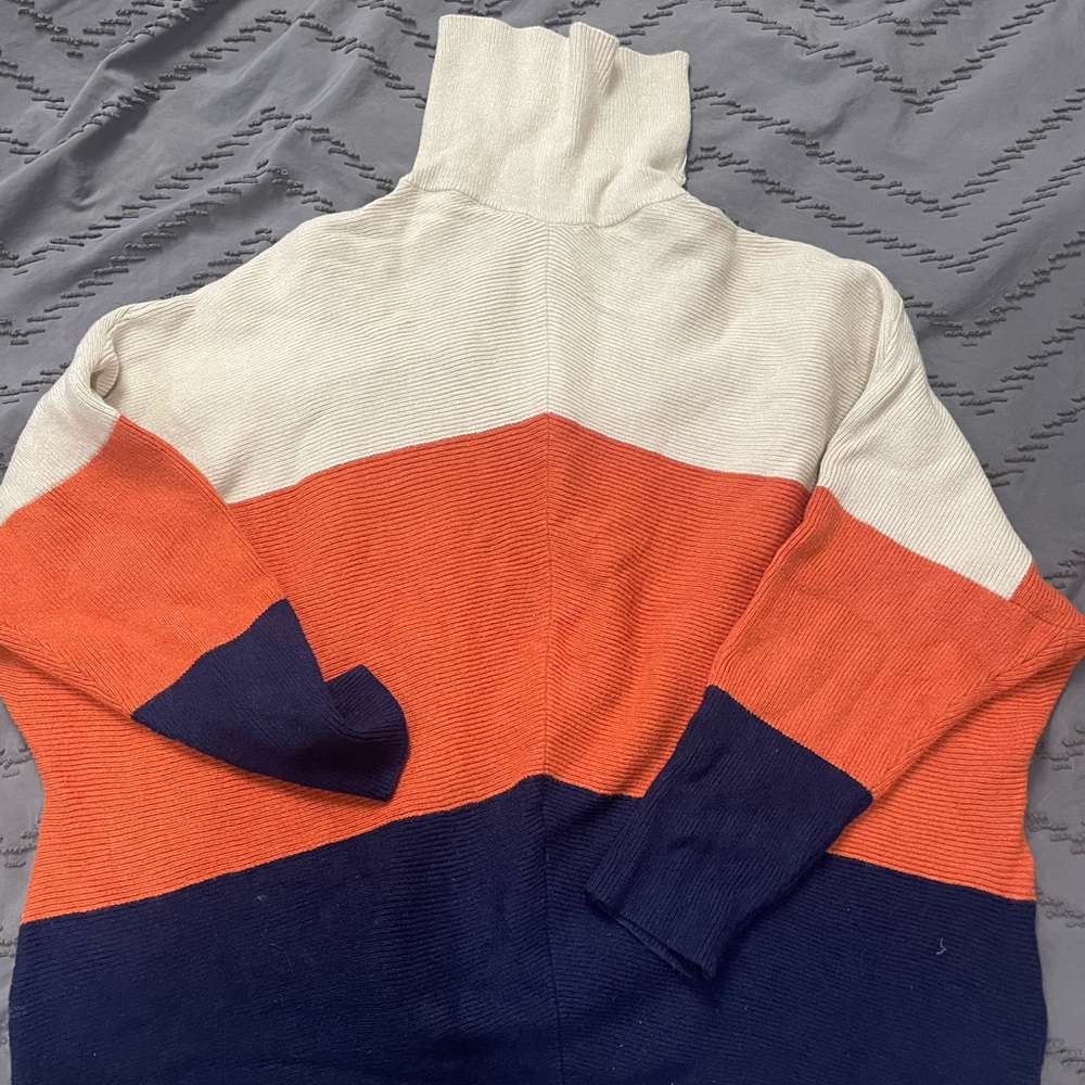 Oversized chevron sweater fits XL